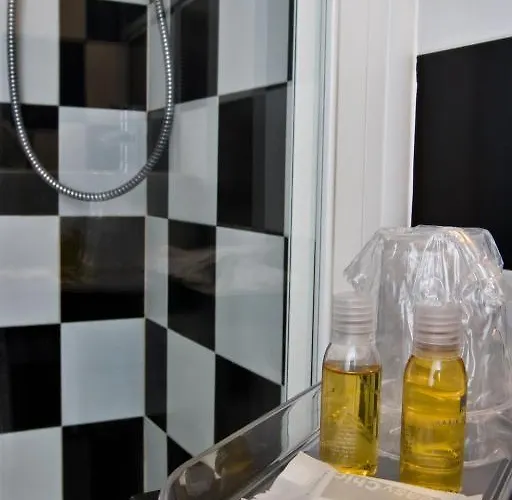 Zen Oda ve Kahvaltı Ferrara